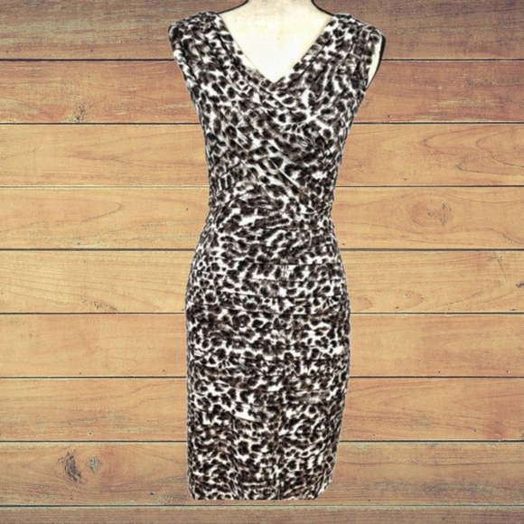 Adrianna Papell SZ 8 Bodycon Leopard Print V-Neck Sleeveless Evening Dress - Picture 1 of 11